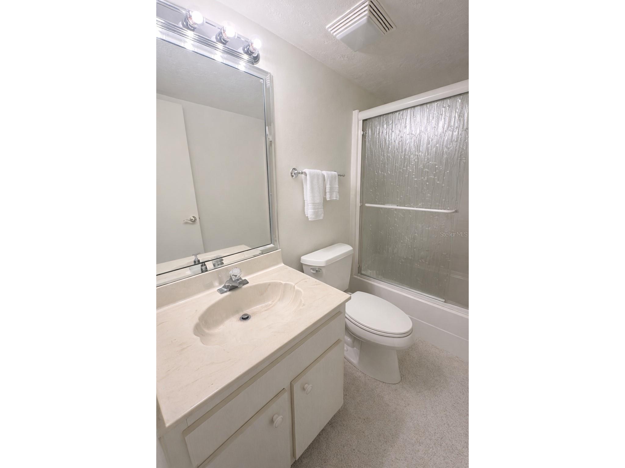 1640 Juno Trail #103F Astor FL 32102 V4946937 image8