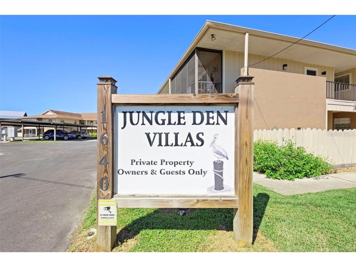 1640 Juno Trail #202D Astor FL 32102 - ST JOHN'S RIVER V4945002 image2