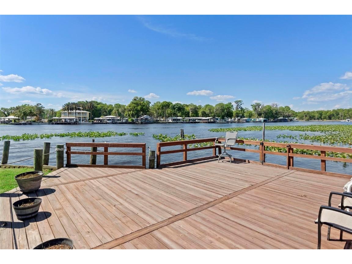 1640 Juno Trail #205A Astor FL 32102 - St. Johns V4939562 image16