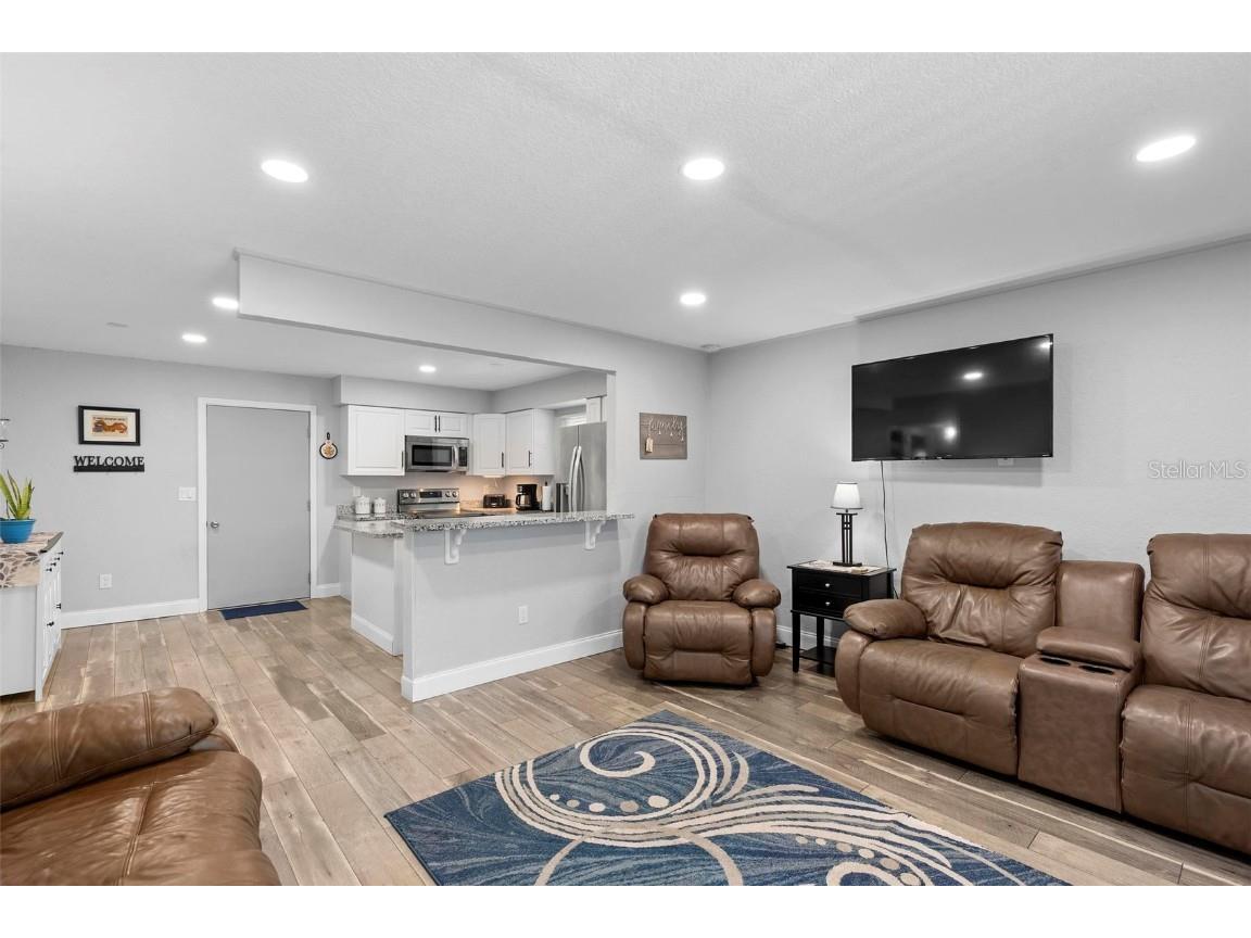 1640 Juno Trail #205A Astor FL 32102 - St. Johns V4939562 image7