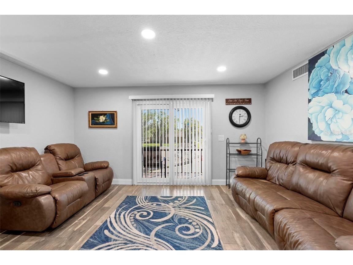 1640 Juno Trail #205A Astor FL 32102 - St. Johns V4939562 image8