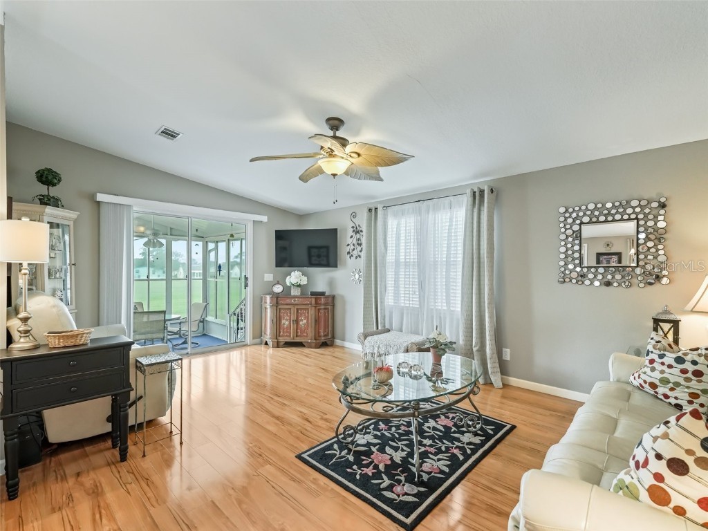 1640 Magnolia Avenue The Villages FL 32159 OM705574 image9