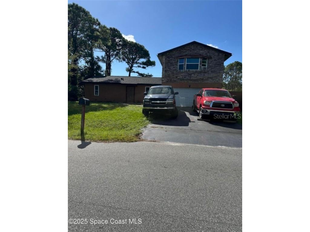 1640 Sandusky Street SE Palm Bay FL 32909 O6358960 image1