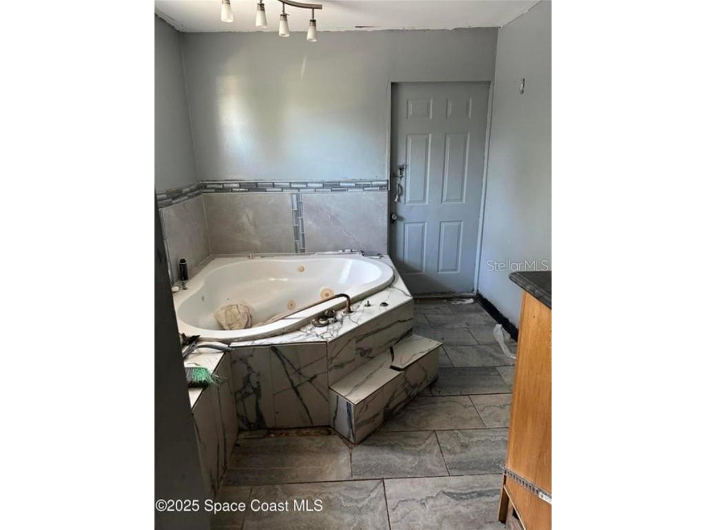 1640 Sandusky Street SE Palm Bay FL 32909 O6358960 image13