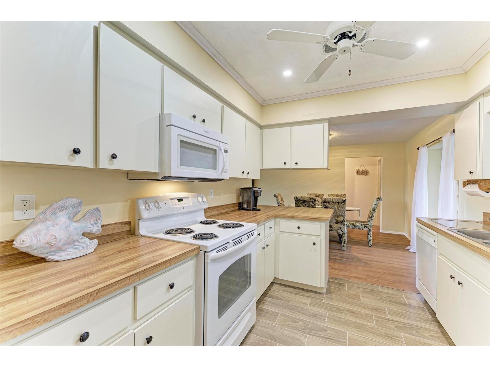 1640 Saturn Road Venice FL 34293 N6143891 image10