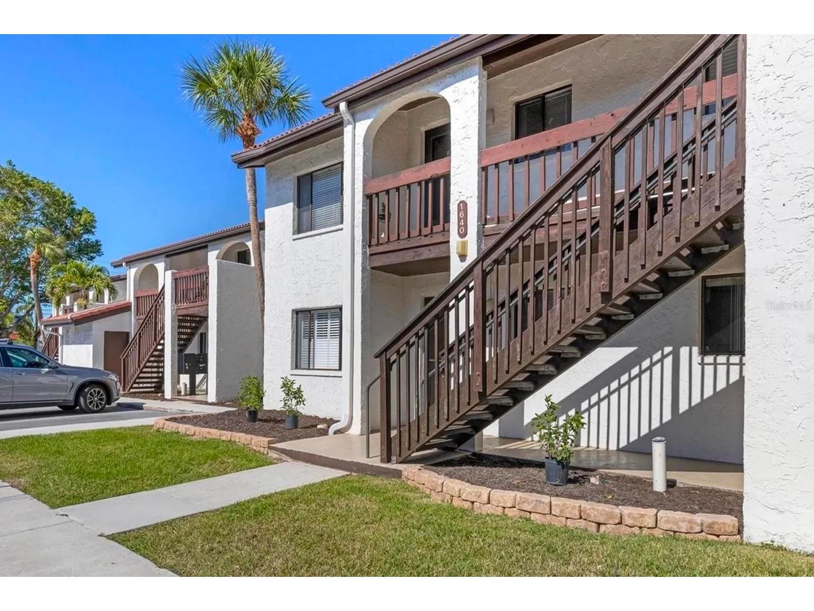 1640 Stickney Point Road #40-101 Sarasota FL 34231 - LITTLE SARASOTA BAY A4674926 image2