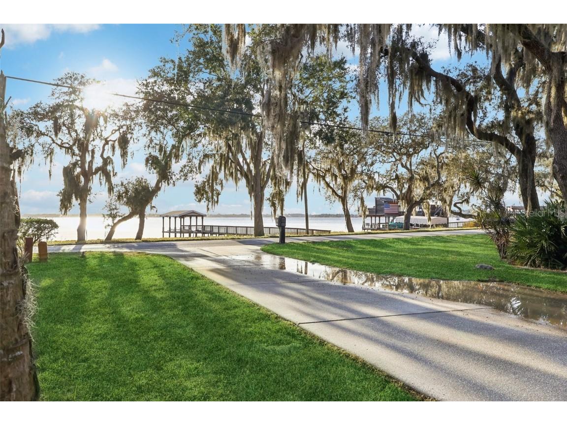 16400 Lakeshore Drive Minneola FL 34715 - LAKE MINNEOLA O6368023 image54