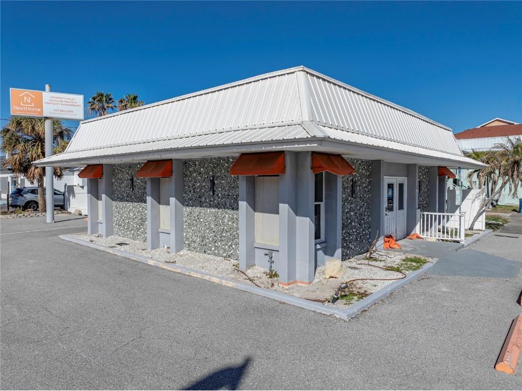 16401 Gulf Boulevard Redington Beach FL 33708 TB8347351 image2