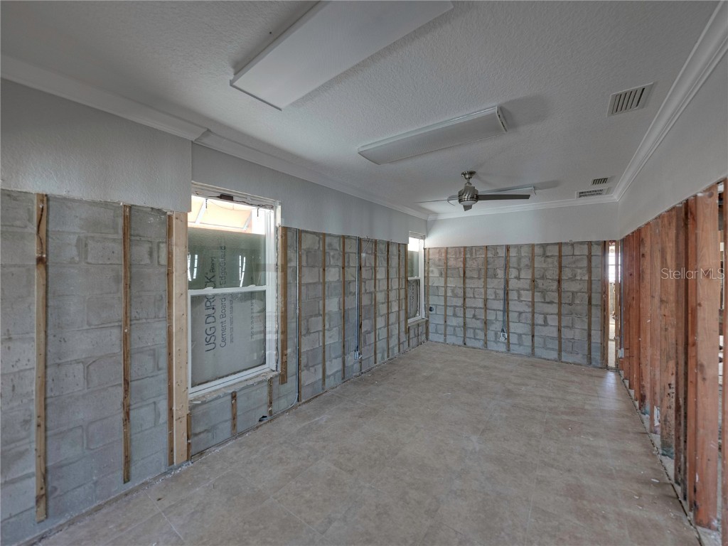 16401 Gulf Boulevard Redington Beach FL 33708 TB8347351 image27