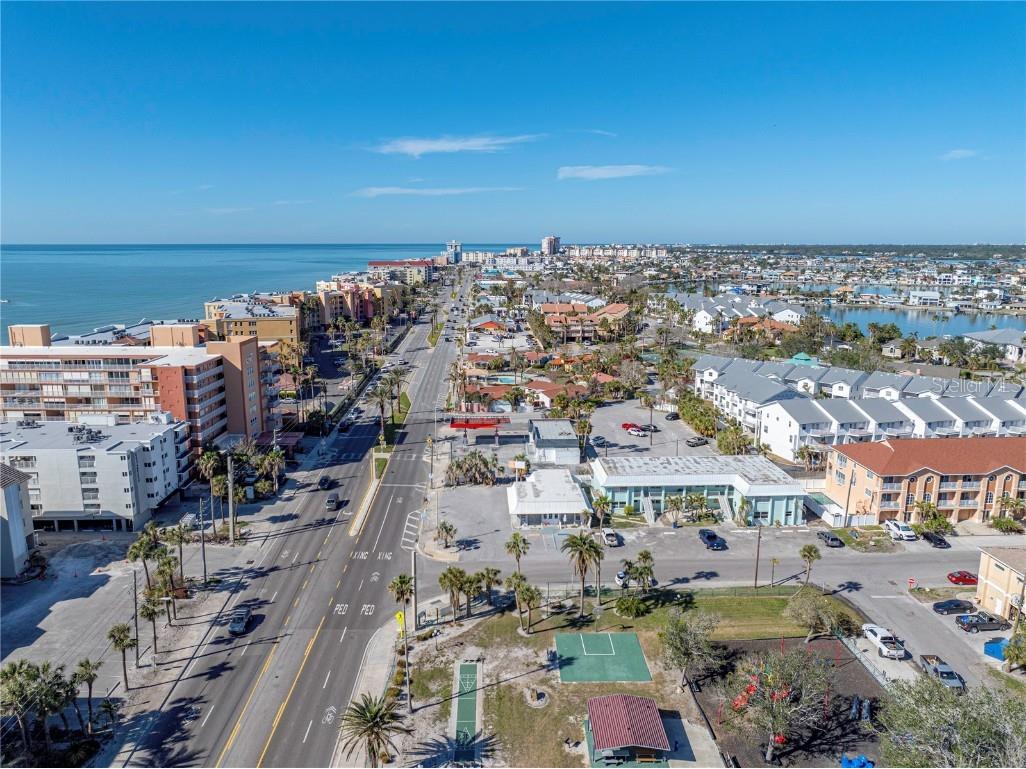 16401 Gulf Boulevard Redington Beach FL 33708 TB8347351 image3