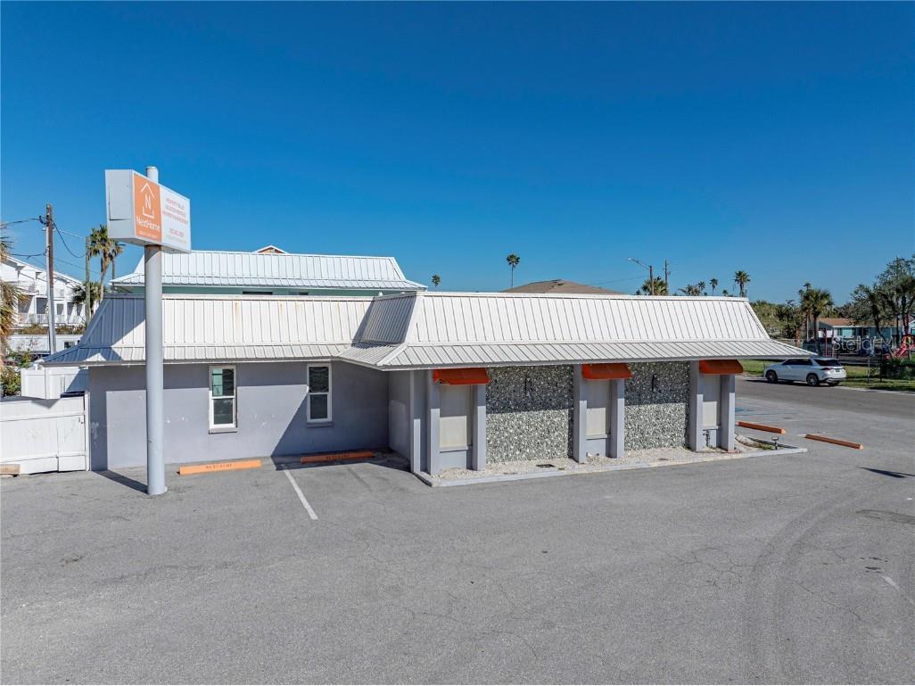 16401 Gulf Boulevard Redington Beach FL 33708 TB8347351 image42