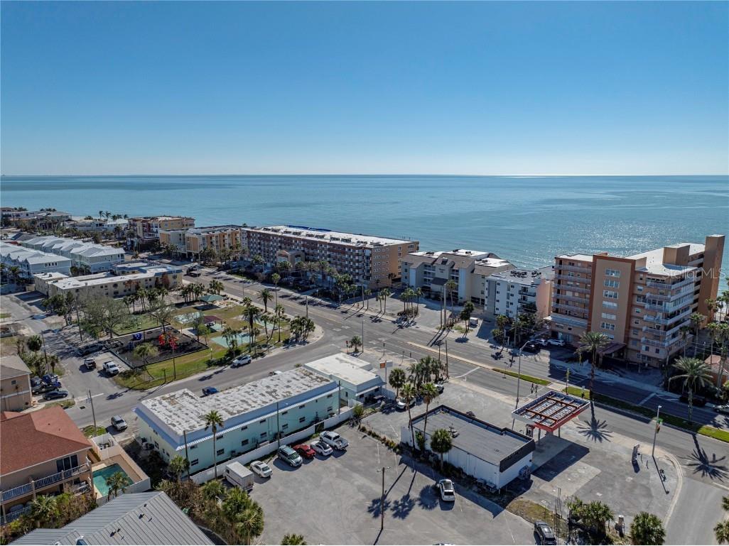 16401 Gulf Boulevard Redington Beach FL 33708 TB8347351 image49
