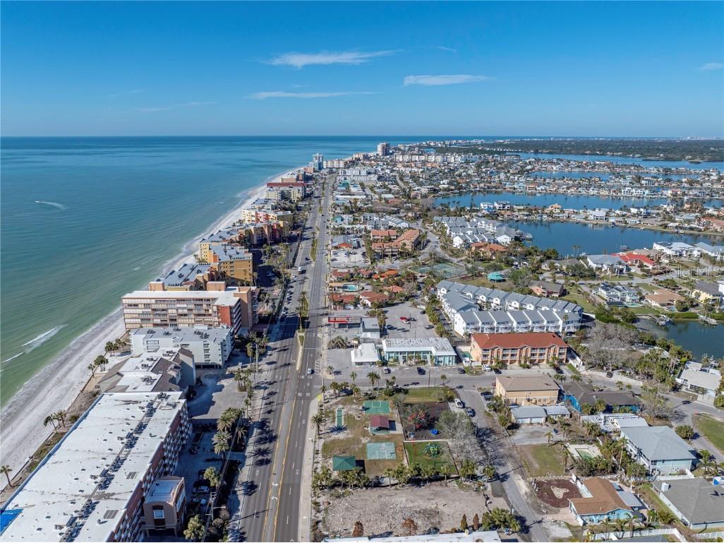 16401 Gulf Boulevard Redington Beach FL 33708 TB8347351 image57