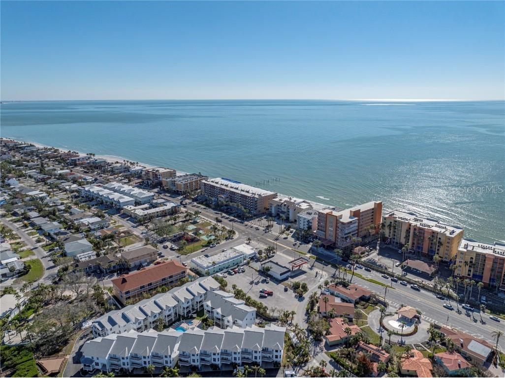 16401 Gulf Boulevard Redington Beach FL 33708 TB8347351 image60