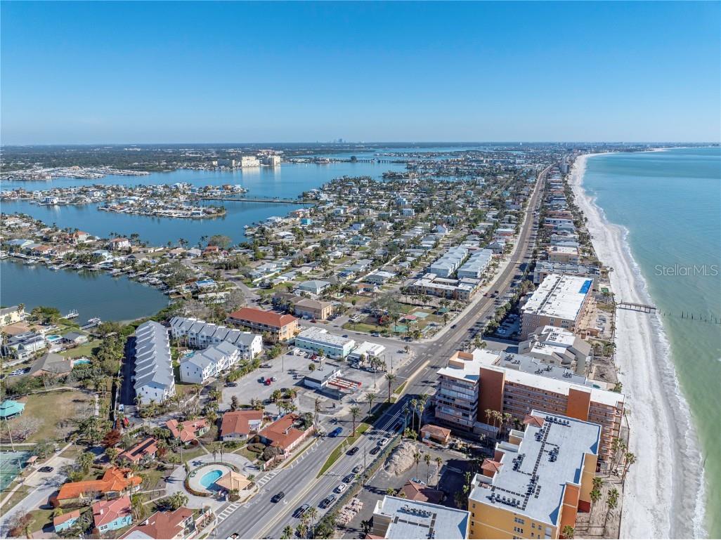 16401 Gulf Boulevard Redington Beach FL 33708 TB8347351 image62