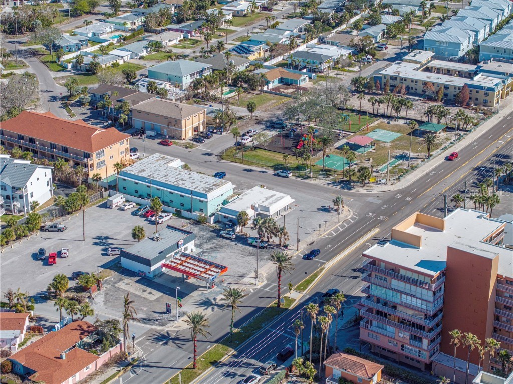 16401 Gulf Boulevard Redington Beach FL 33708 TB8347351 image63