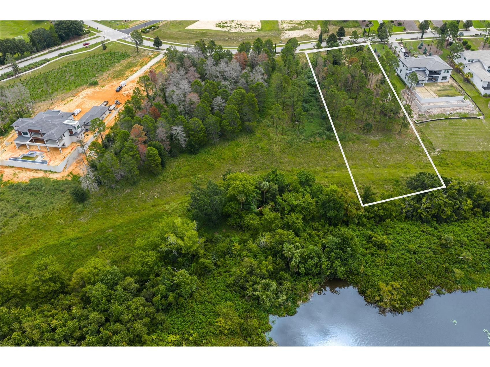 16401 Pendio Drive Montverde FL 34756 - LAKE APOPKA G5111713 image1
