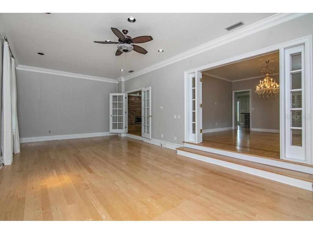 16405 Avila Boulevard Tampa FL 33613 TB8454692 image14