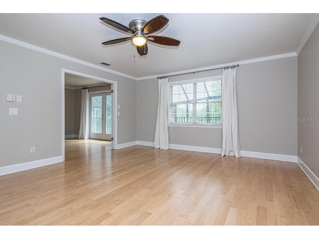 16405 Avila Boulevard Tampa FL 33613 TB8454692 image25