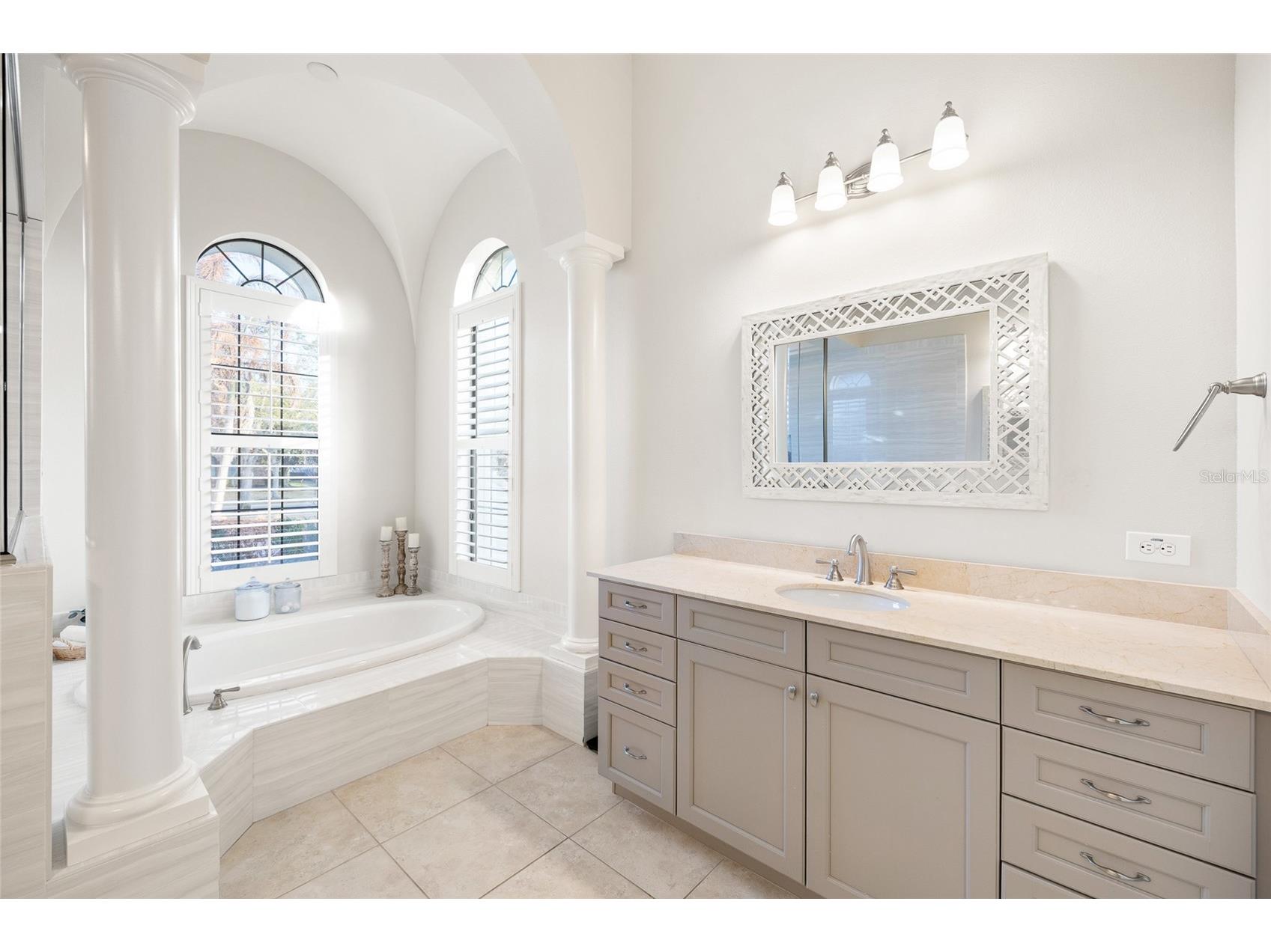 16406 Chapman Crossing Drive Lithia FL 33547 TB8479120 image27