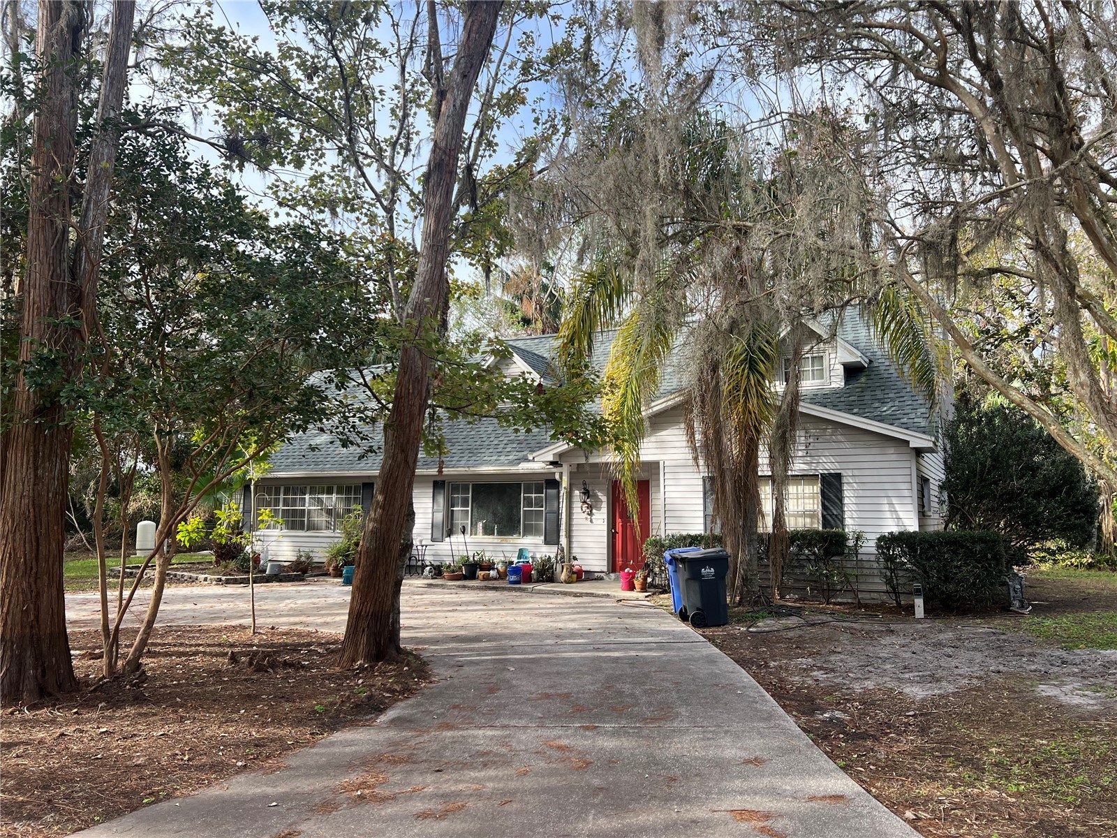 16406 Lake Byrd Drive Tampa FL 33618 TB8483947 image1
