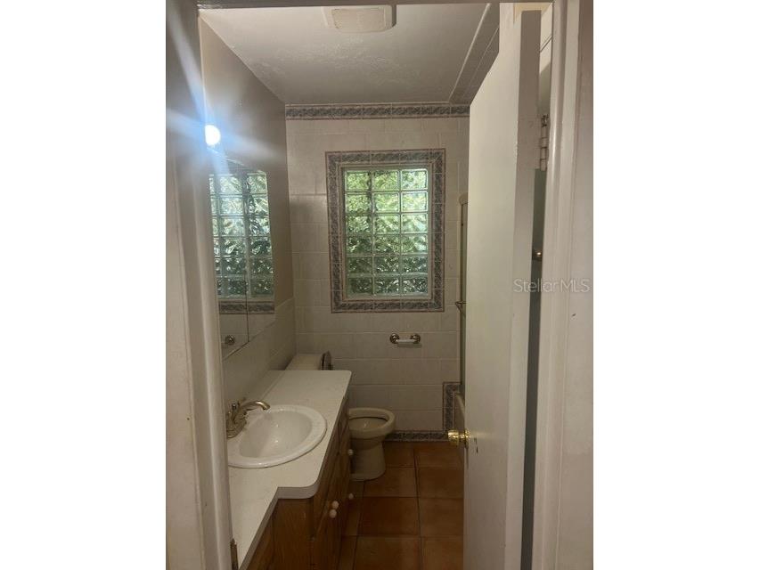 16406 Lake Byrd Drive Tampa FL 33618 TB8483947 image7