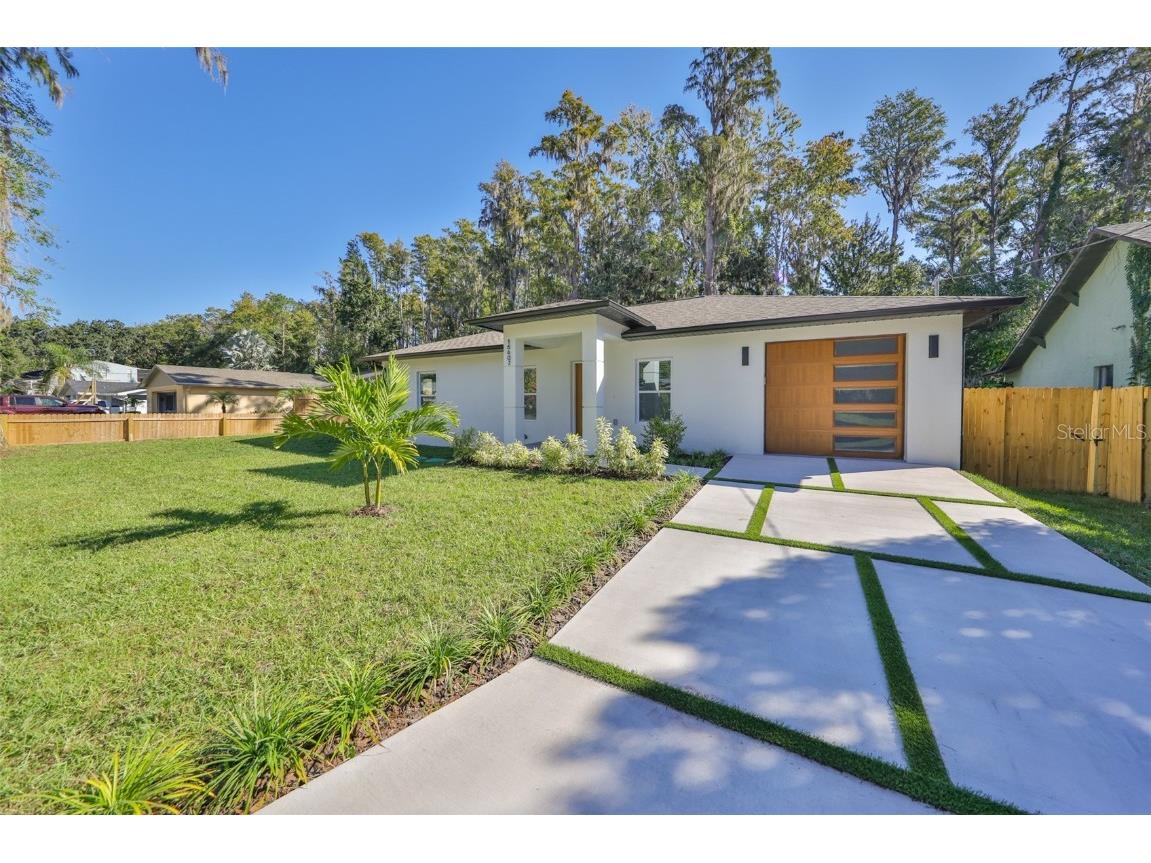 16407 Lake Byrd Drive Tampa FL 33618 TB8445769 image1