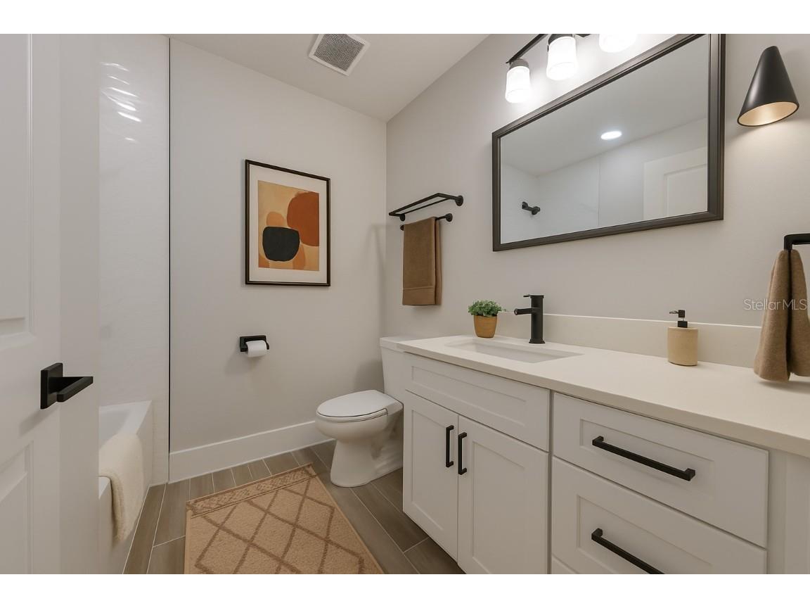 16407 Lake Byrd Drive Tampa FL 33618 TB8445769 image23