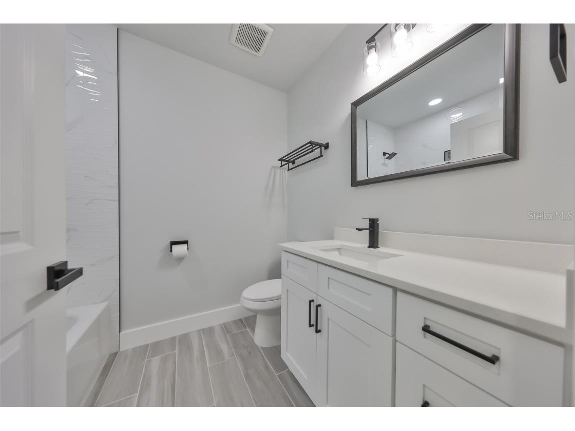 16407 Lake Byrd Drive Tampa FL 33618 TB8445769 image36