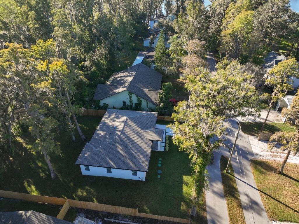 16407 Lake Byrd Drive Tampa FL 33618 TB8445769 image52