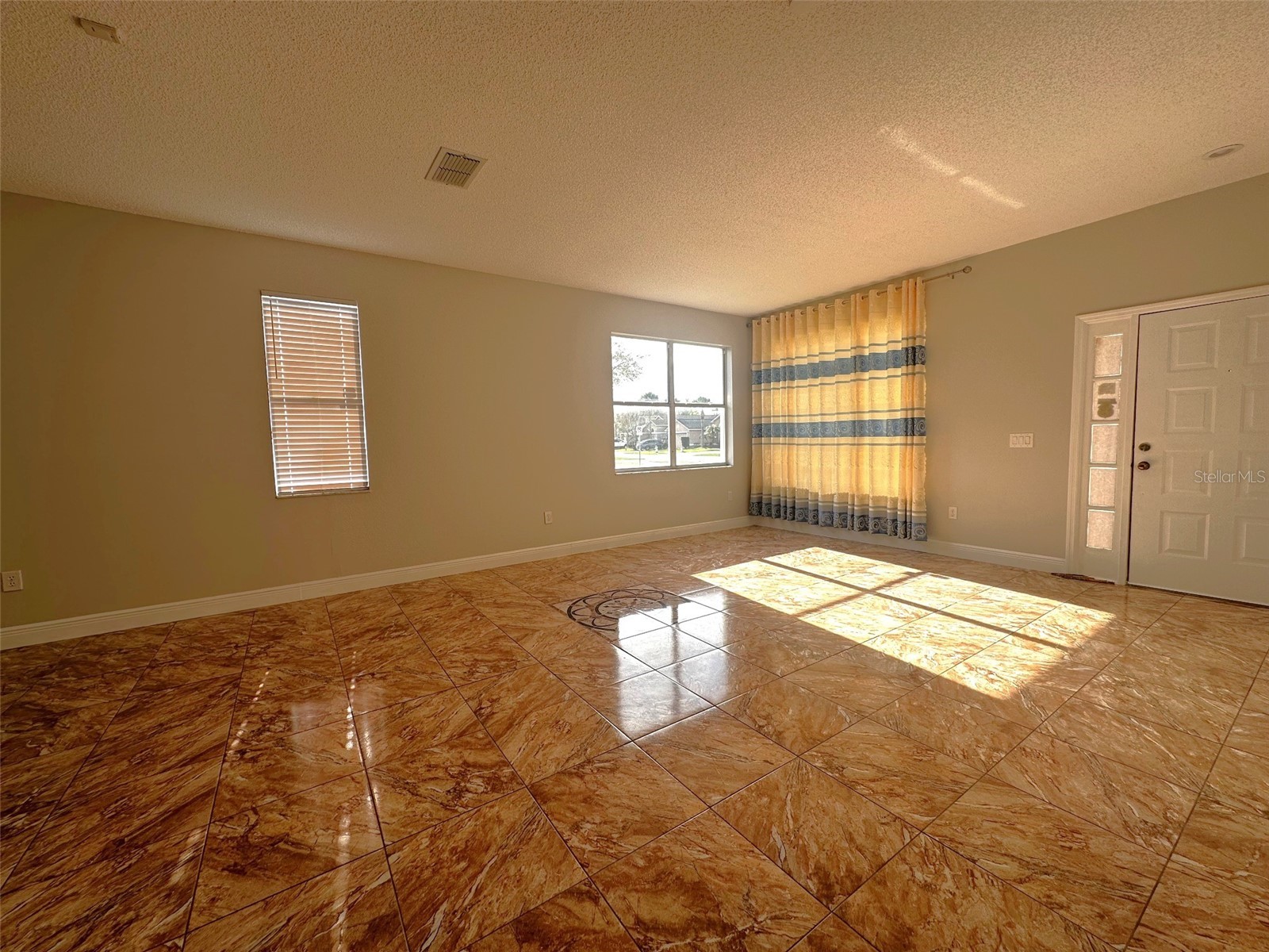 1641 Brook Hollow Drive Orlando FL 32824 O6390496 image9