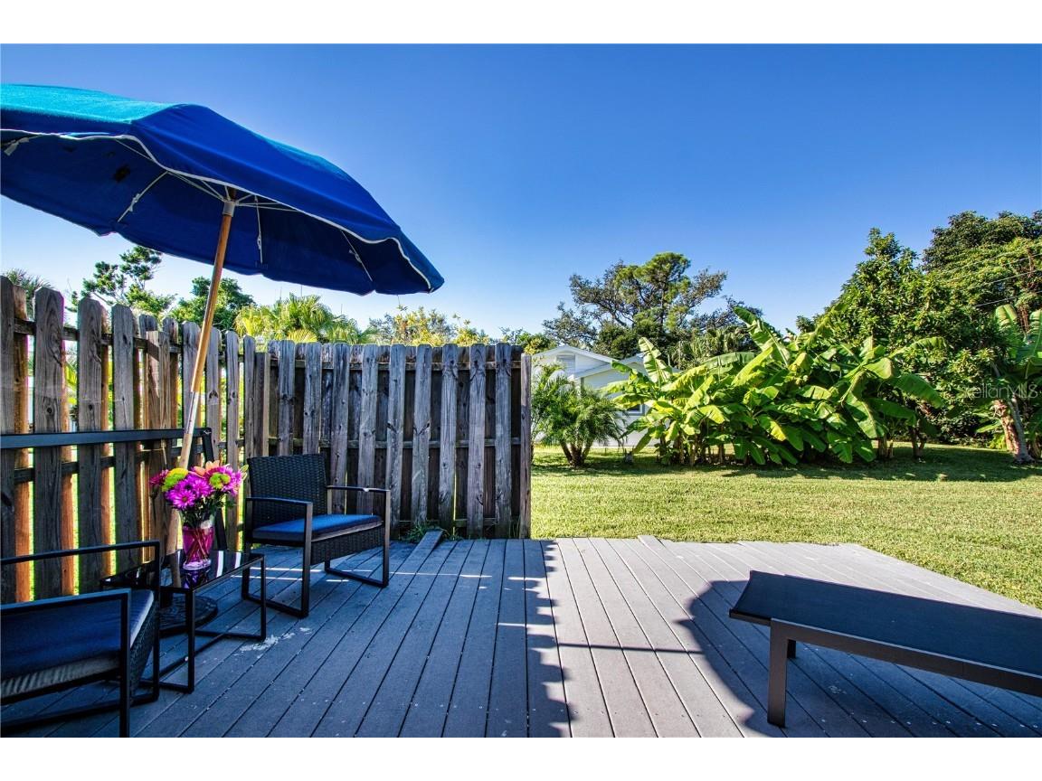 1641 Memory Lane Sarasota FL 34231 A4671198 image14