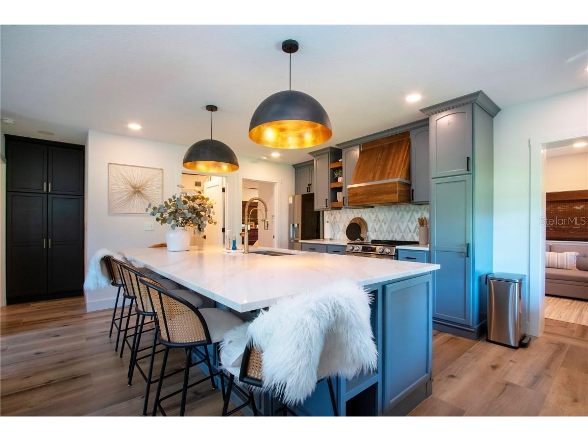 1641 Memory Lane Sarasota FL 34231 A4671198 image26