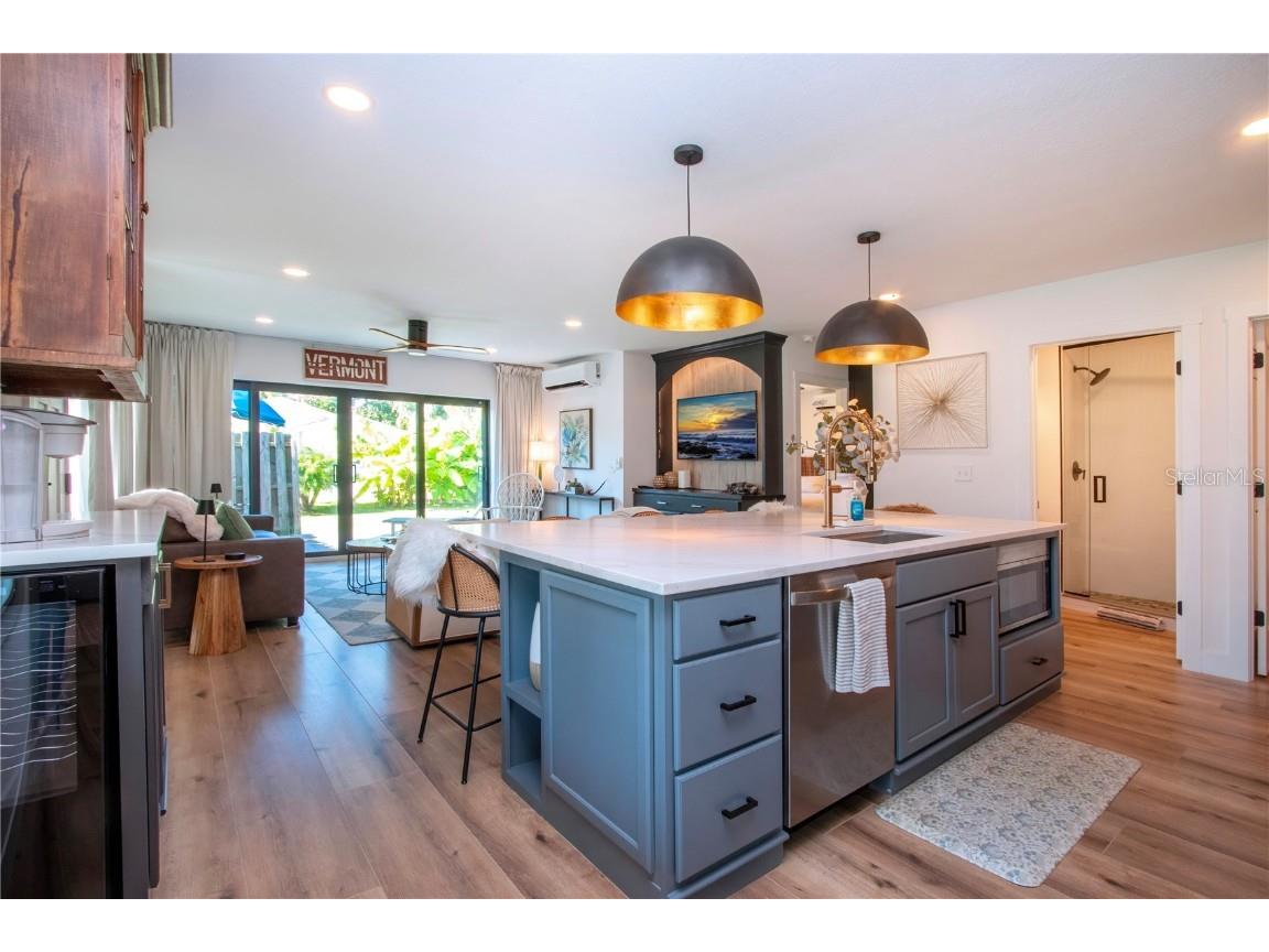 1641 Memory Lane Sarasota FL 34231 A4671198 image27