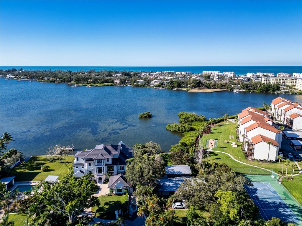 1641 Memory Lane Sarasota FL 34231 A4671198 image4