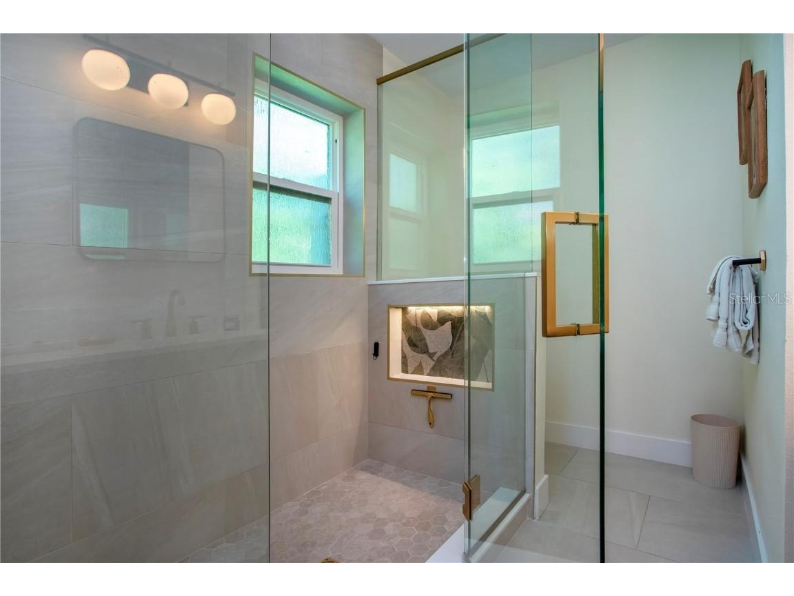 1641 Memory Lane Sarasota FL 34231 A4671198 image50