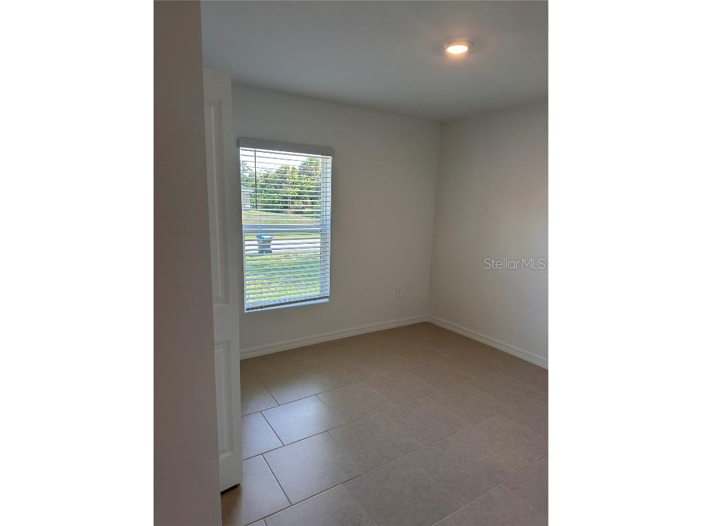 1641 Nabatoff Street North Port FL 34288 A4669419 image8