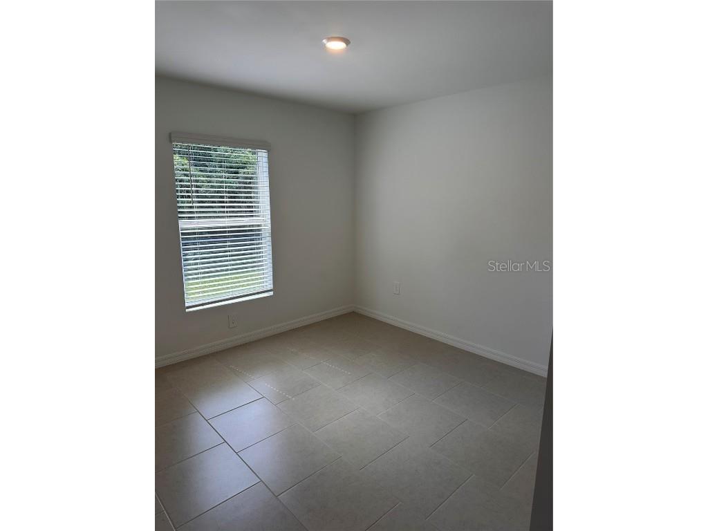 1641 Nabatoff Street North Port FL 34288 A4669419 image9