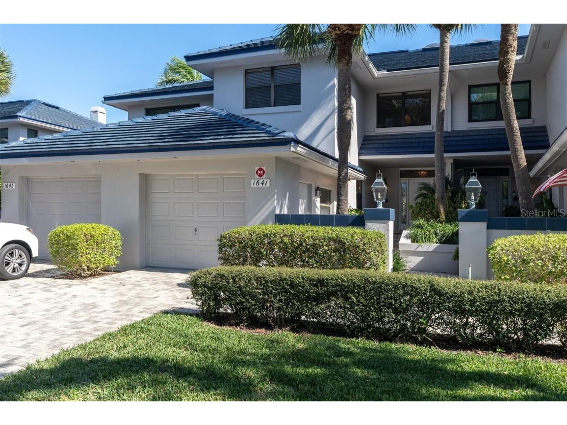 1641 Watermark Circle NE Saint Petersburg FL 33702 U8188812 image1