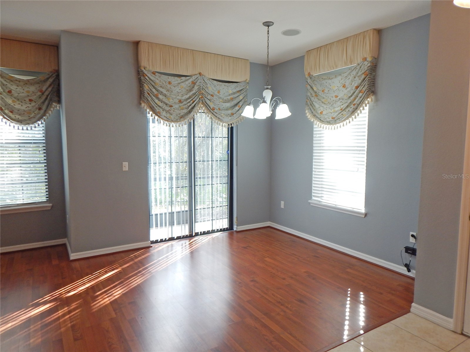 16411 Kingletridge Avenue Lithia FL 33547 TB8508782 image16