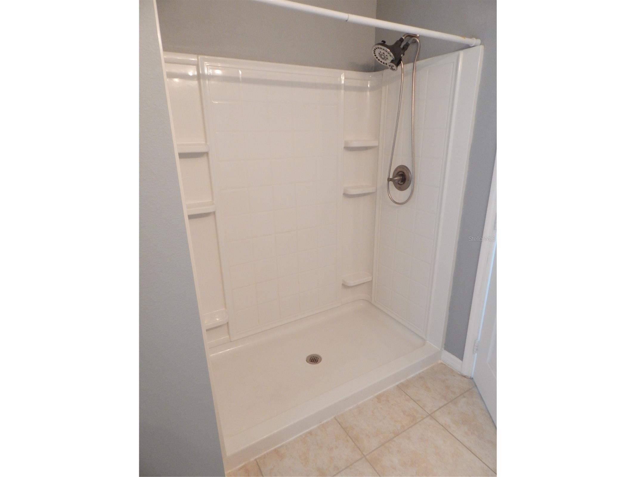 16411 Kingletridge Avenue Lithia FL 33547 TB8508782 image24