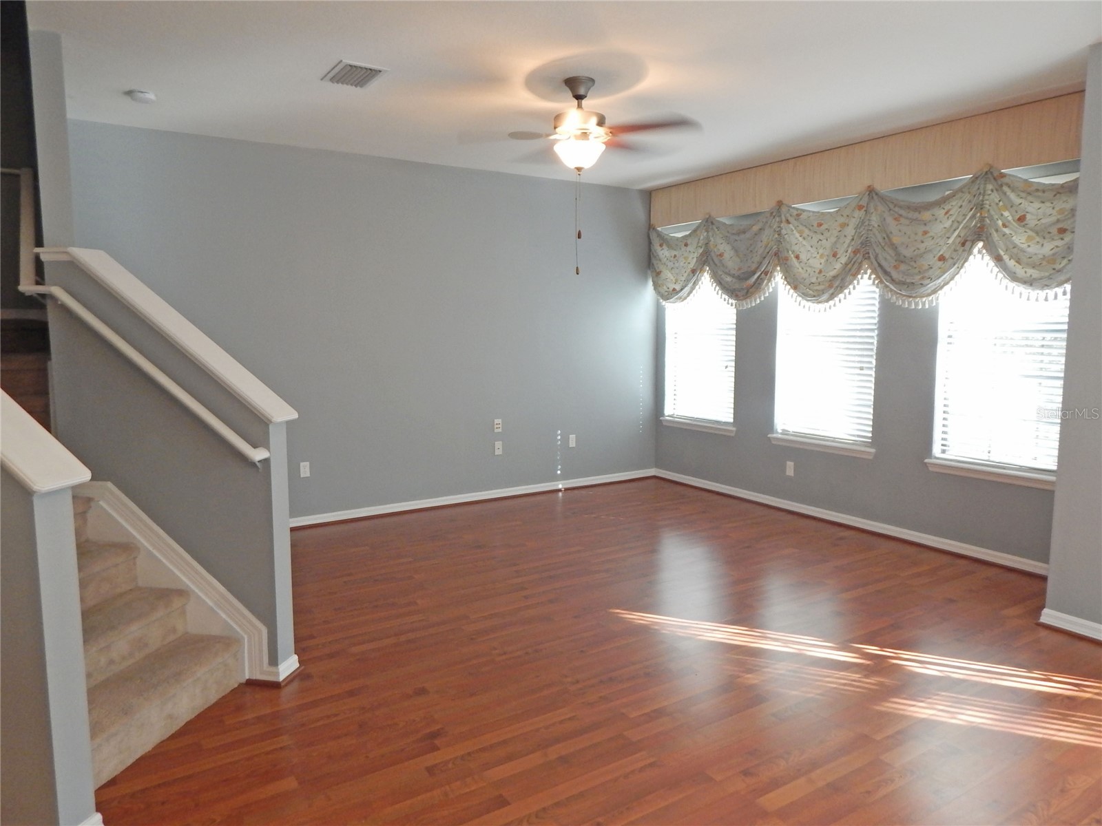 16411 Kingletridge Avenue Lithia FL 33547 TB8508782 image7