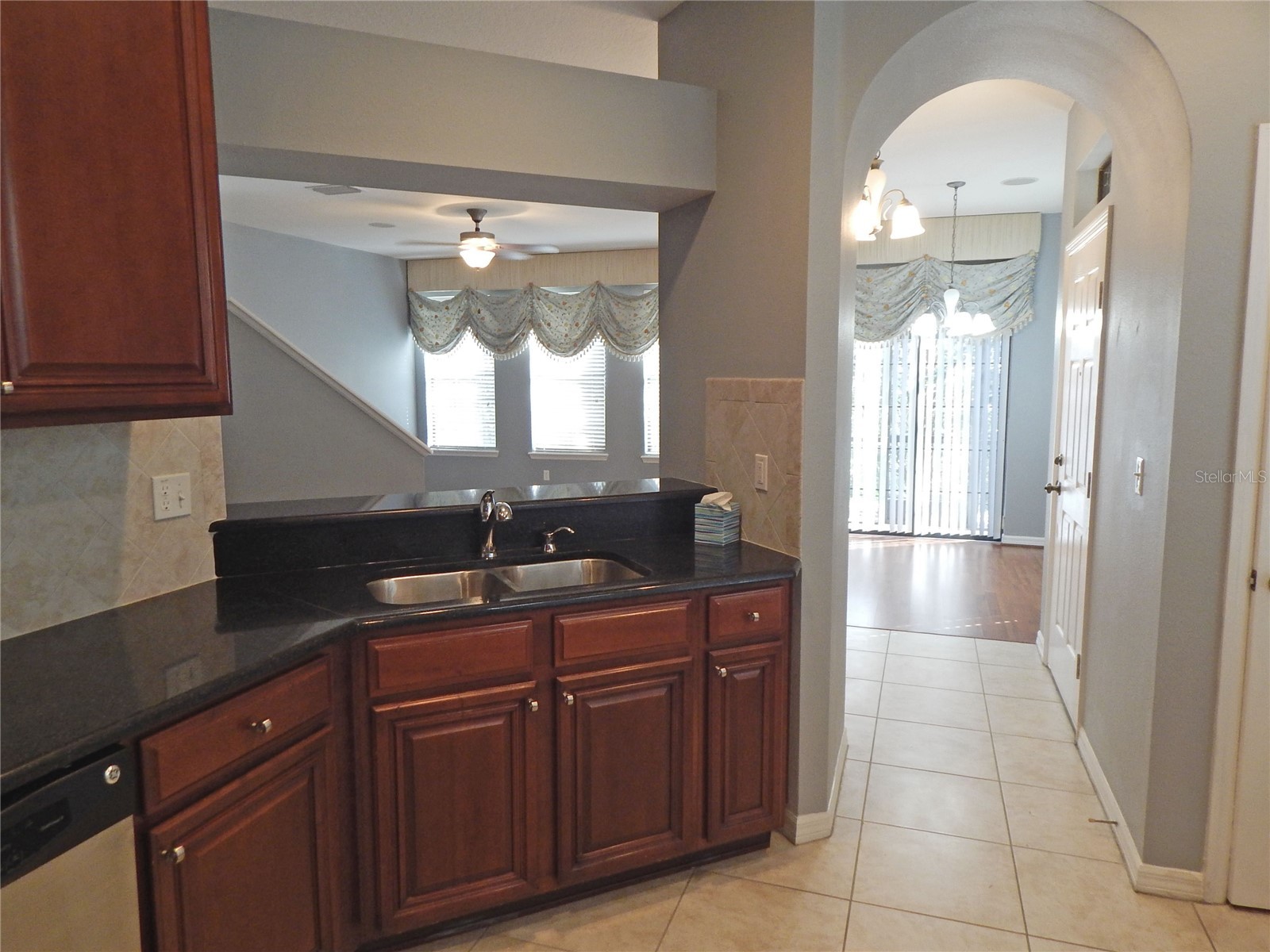 16411 Kingletridge Avenue Lithia FL 33547 TB8508782 image9