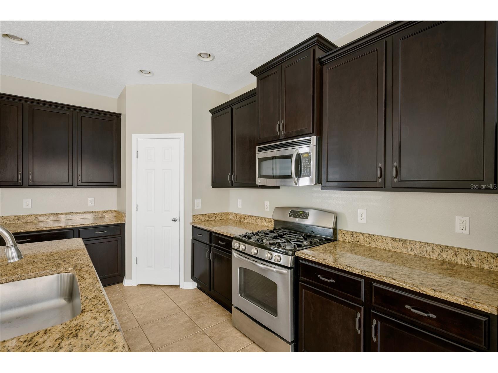 16414 Egret Crossing Lane Lithia FL 33547 TB8508948 image21