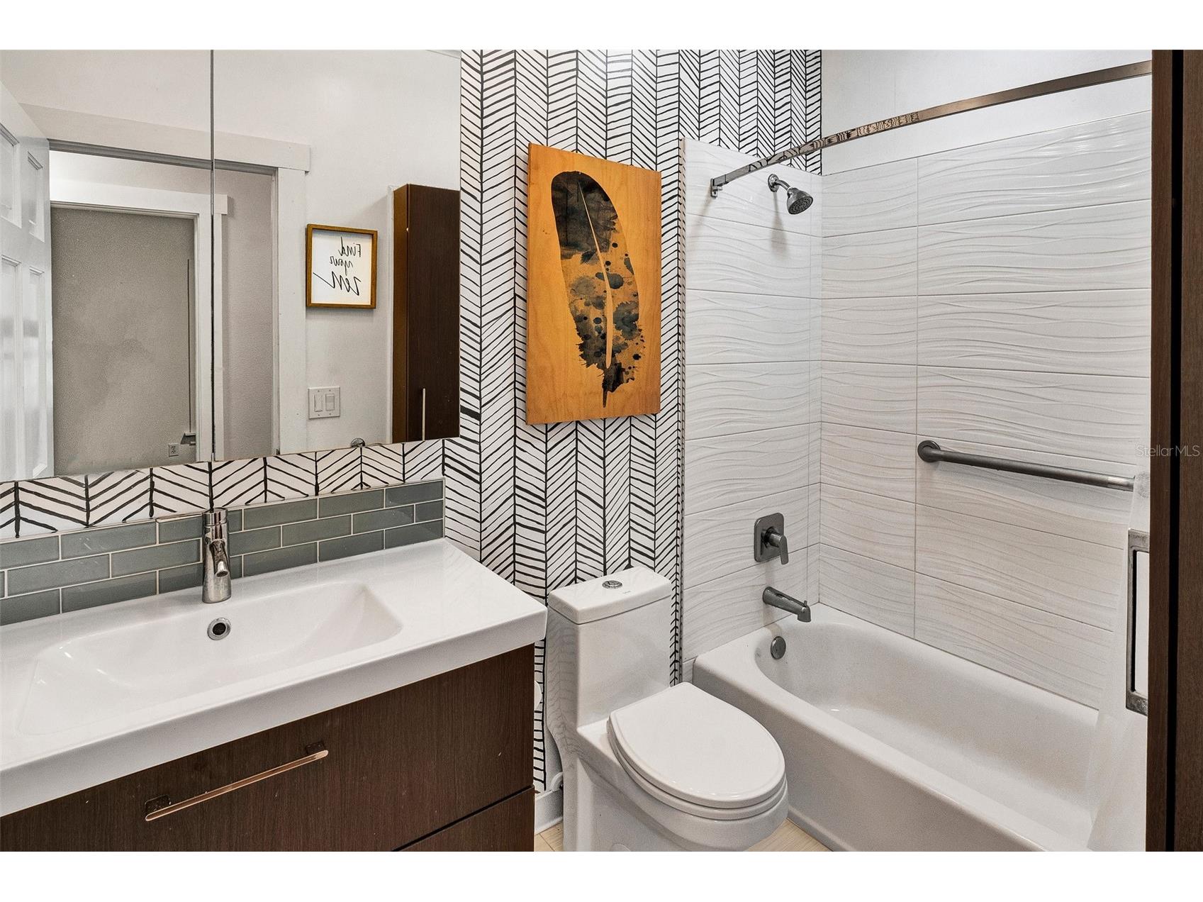 16418 Winburn Drive Sarasota FL 34240 A4679086 image17