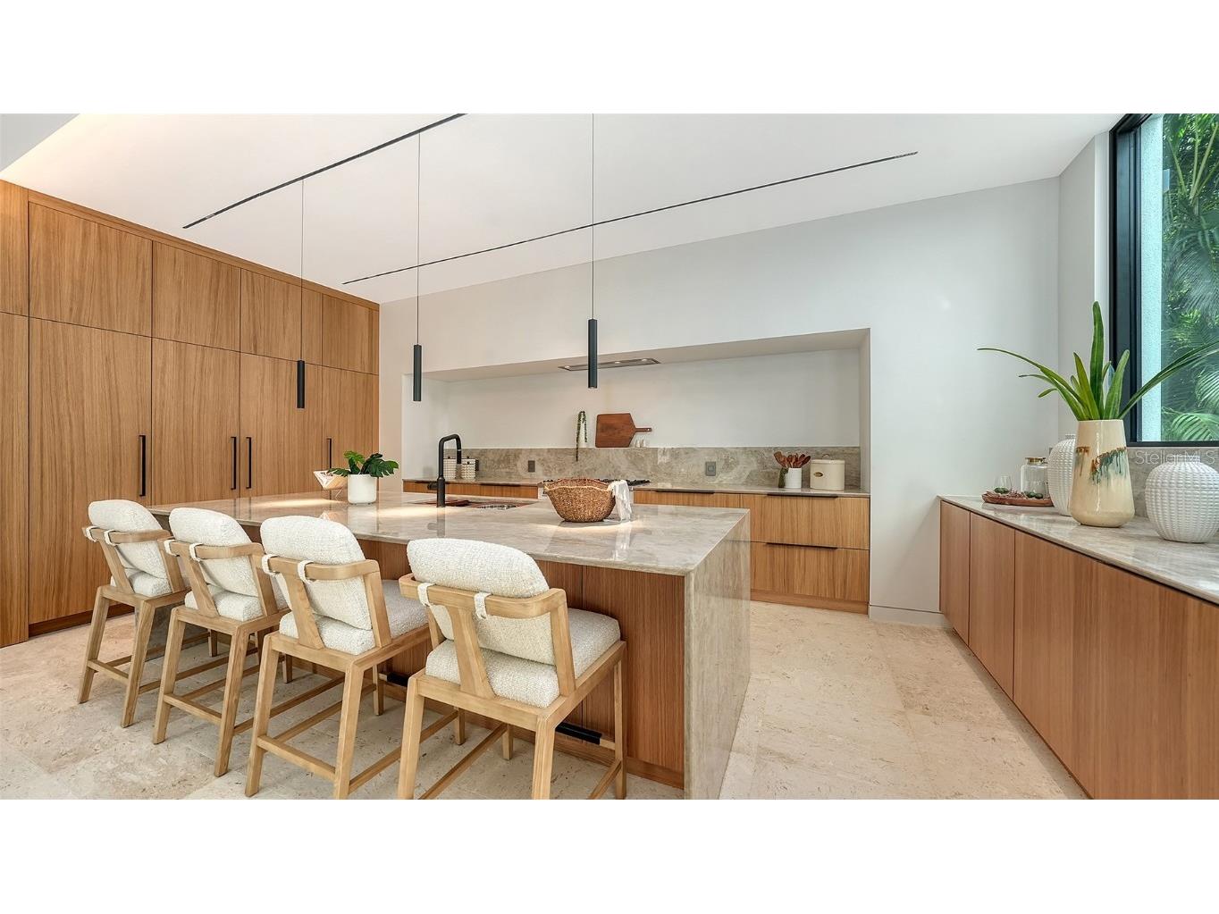 1642 Bahia Vista Street Sarasota FL 34239 A4667508 image16