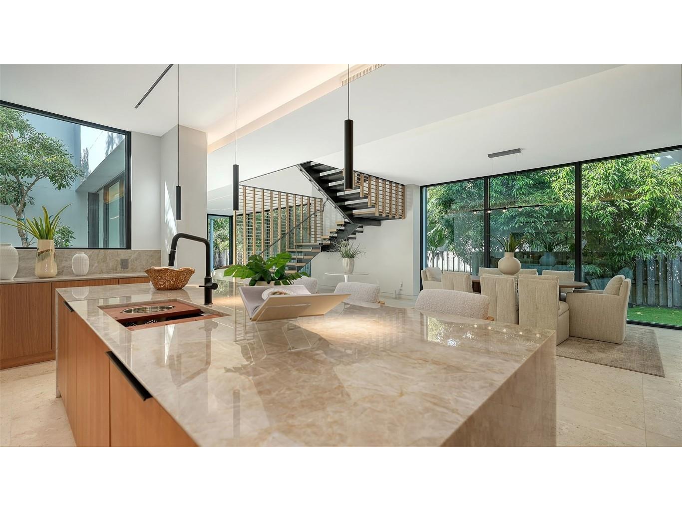 1642 Bahia Vista Street Sarasota FL 34239 A4667508 image20