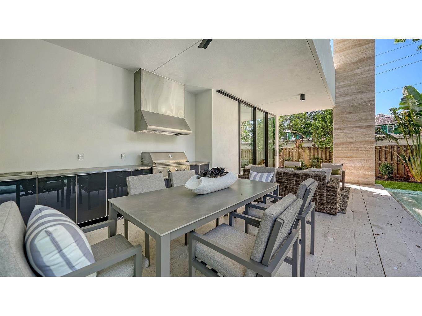 1642 Bahia Vista Street Sarasota FL 34239 A4667508 image35