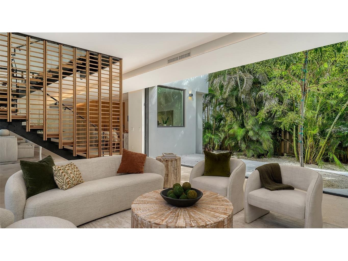 1642 Bahia Vista Street Sarasota FL 34239 A4667508 image53