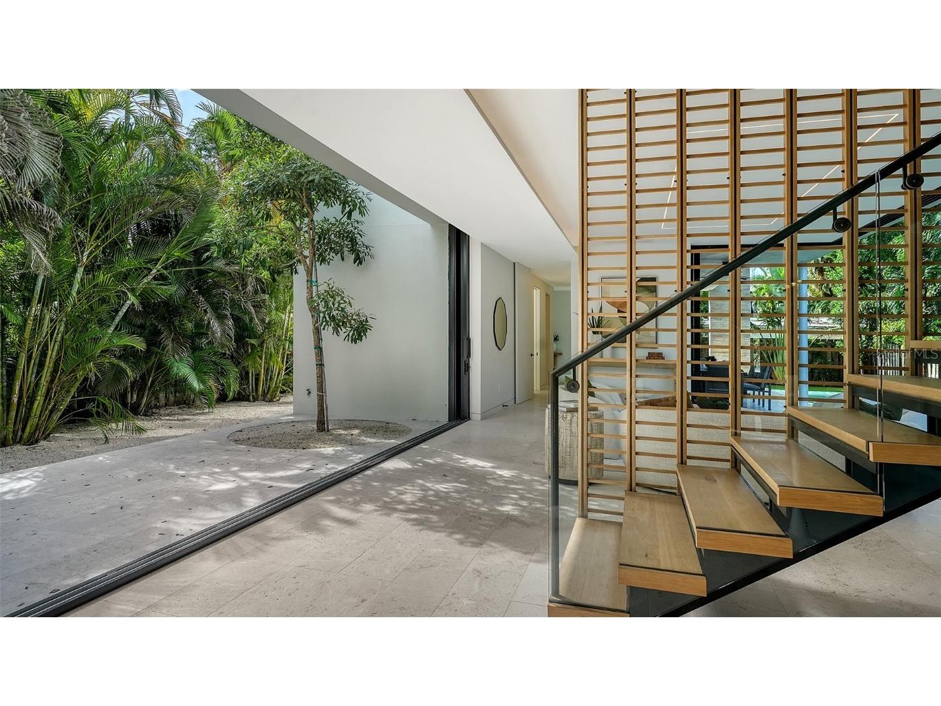 1642 Bahia Vista Street Sarasota FL 34239 A4667508 image59